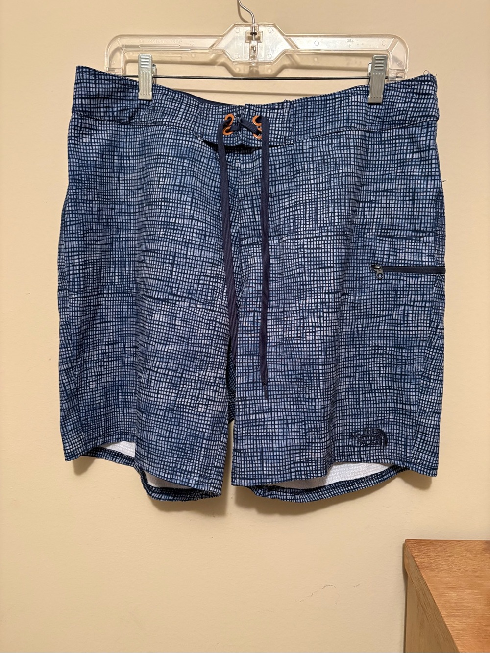 The North Face Men's Navy Blue Grid-Pattern Swim Board Shorts